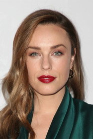 Джессика Макнэми — фото